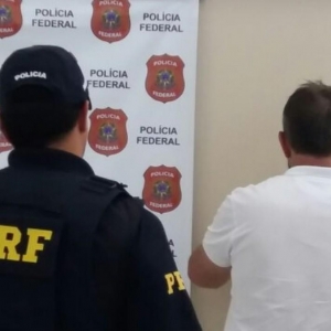 Motorista foi preso em Sombrio (Foto: PRF/Divulgação)