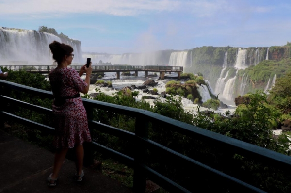 Paraná é o terceiro estado que mais recebe turistas estrangeiros Foto: Ari Dias/AEN