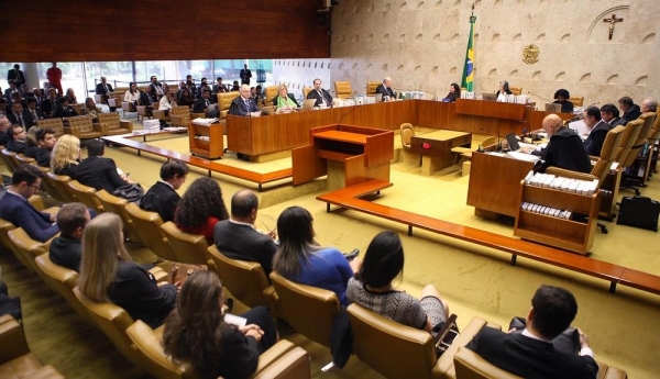 Ministros do STF reunidos em plenário durante a sessão desta quarta (28) (Foto: Nelson Jr./SCO/STF)