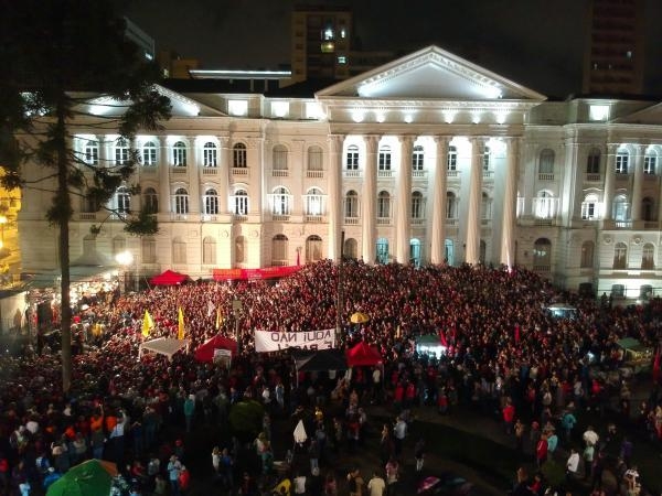 Santos Andrade recebeu a Caravana do PT, em março (Foto: Franklin de Freitas)