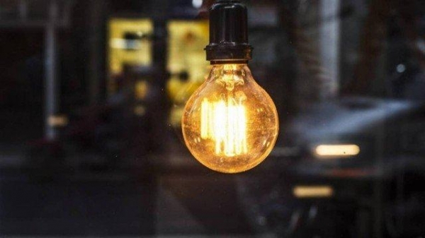 As contas de luz terão alívio em dezembro Foto: Guito Moreto