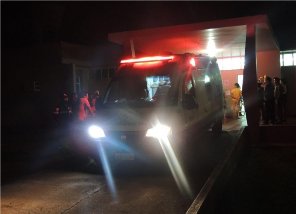 Uma equipe do SAMU de Jesuítas, deslocou até Iracema e socorreu o jovem. (Foto: Léo Silva)