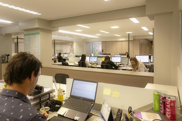 Espaço de trabalho deve oferecer conforto para o desenvolvimento das atividades laborais (Foto: Divulgação)