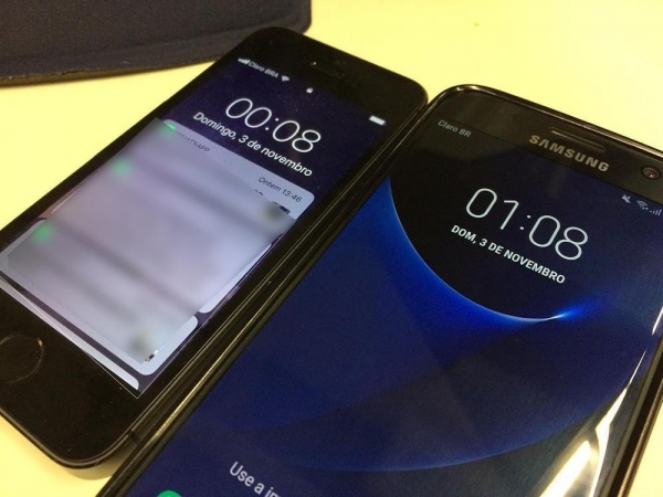 Celulares logo depois da meia-noite deste domingo (3) — Foto: Reprodução/G1