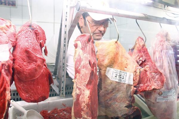 Carne já sobe de preço nesta época, mas este ano foi pior (Foto: Arquivo/BP)