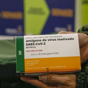 Paraná chega à marca de 113 mil pessoas vacinadas . Foto: Gilson Abreu/AEN