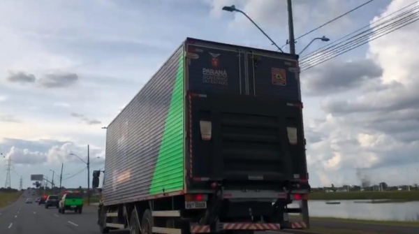 Cilindros de oxigênio cedidos pelo Amazonas chegam ao Paraná — Foto: Reprodução/Imagem Cedida