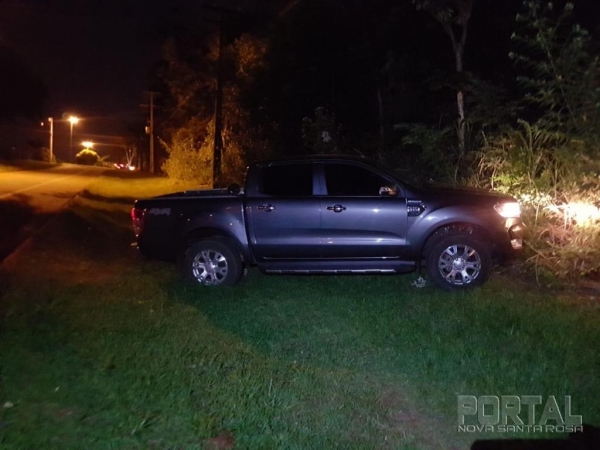 aminhonete recuperada pela PM. (Foto: Divulgação)