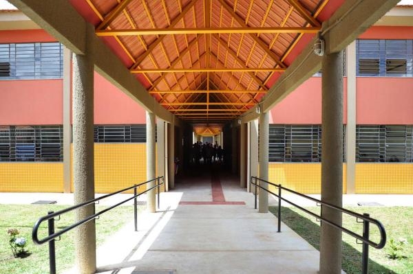 1º semestre: 873 escolas estaduais tiveram aulas presenciais (Foto: Divulgação SEED)