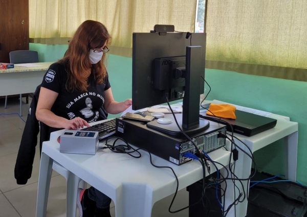 PCPR amplia serviço da 2ª Via Fácil do RG e cidadão agora pode alterar o nome e outros dados pela internet  Foto: PCPR