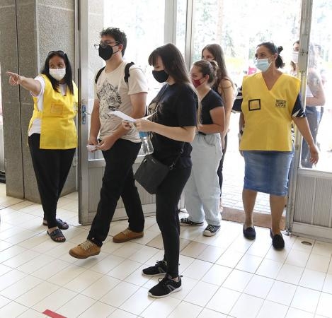 Vestibular ontem: 10 minutos de tolerância (Foto: Franklin de Freitas)