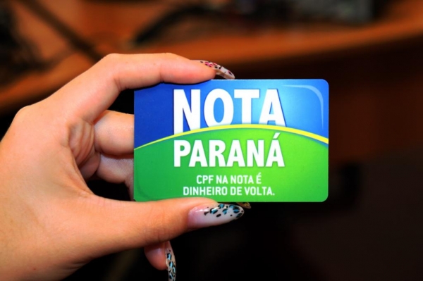 Quem será o novo milionário? Nota Paraná sorteia prêmios nesta quinta-feira Foto: SEFA