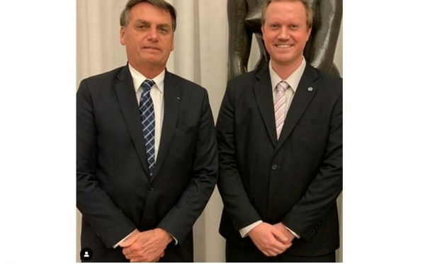 Presidente Bolsonaro e Jairo Gund. (Foto: Instagram)