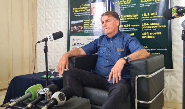 Bolsonaro, na live desta quinta-feira (Foto: Reprodução de vídeo)