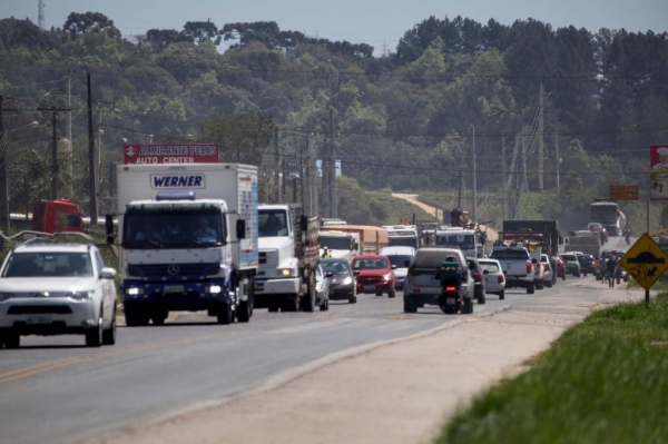 Pagamento da 1ª parcela ou do total do IPVA 2023 das placas 1 e 2 vence nesta quinta-feira - Foto: SEFA