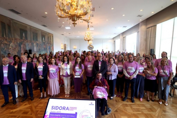 Primeira dama Luciana Saito Massa participou do lançamento do Sidora Foto: Gilson Abreu/AEN