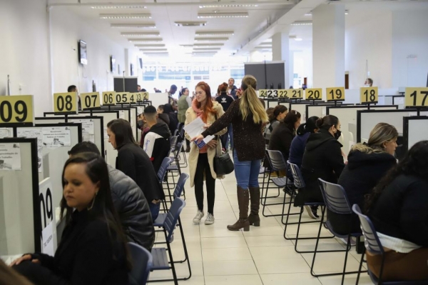 Mês de março terá mutirões de emprego para mulheres em toda a Rede Sine estadual Foto: Geraldo Bubniak/AEN