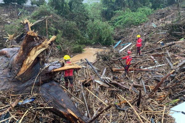 Fotos: Corpo de Bombeiros do Paraná