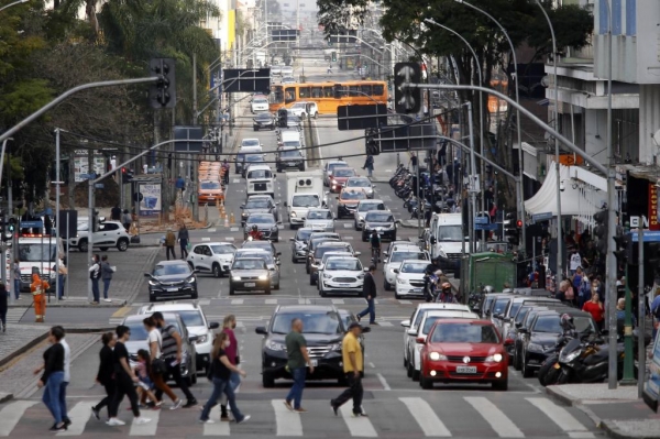 Prazo para pagamento do licenciamento de veículos 2024 inicia em agosto Foto: Albari Rosa/Arquivo AEN