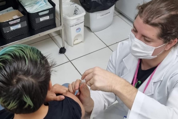 Após casos confirmados na Argentina, Saúde reforça vigilância contra sarampo em todo Paraná Foto: SESA-PR