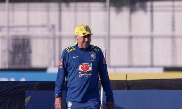 Técnico Carlo Ancelotti comanda seu primeiro treino diante da seleção brasileira, no CT Joaquim Grava, na zona leste de São Paulo