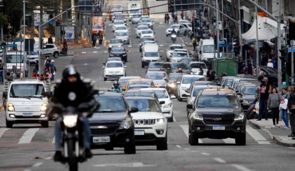 Redução do IPVA no Paraná passa a valer a partir de janeiro de 2026 (Foto: Albari Rosa/ AEN)