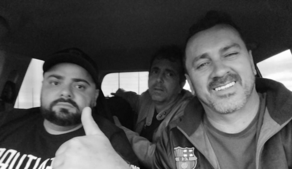 Vítimas tiraram fotos juntos antes de serem mortos (Foto: arquivo pessoal)