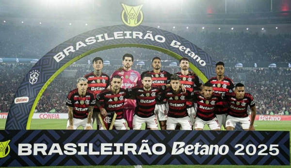 Equipe que começou o jogo contra o Ceará. (Foto: Gilvan de Souza/Flamengo)