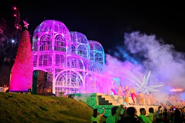 TV Paraná Turismo transmite o espetáculo “Natal no Jardim Botânico” Foto: TV Paraná Turismo