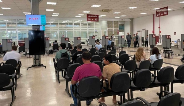 Prazo para fazer o título de eleitor ou regularizar o documento junto à Justiça Eleitoral termina nesta quarta-feira (6). (Foto: Divulgação/TRE-PR)