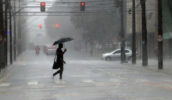 Tempestade deve impactar região sudoeste do Paraná. (Foto: Gilson Abreu/AEN)
