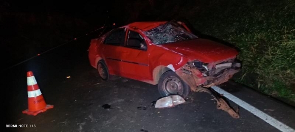 A vítima conduzia um Fiat Siena. Foto: PRE.