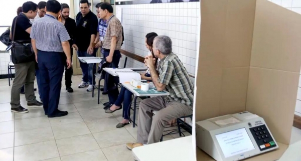 Curitiba lidera o eleitorado paranaense, enquanto biometria válida chega a 97,37% dos votantes (Foto: Roberto Jayme/ASCOM/TSE)